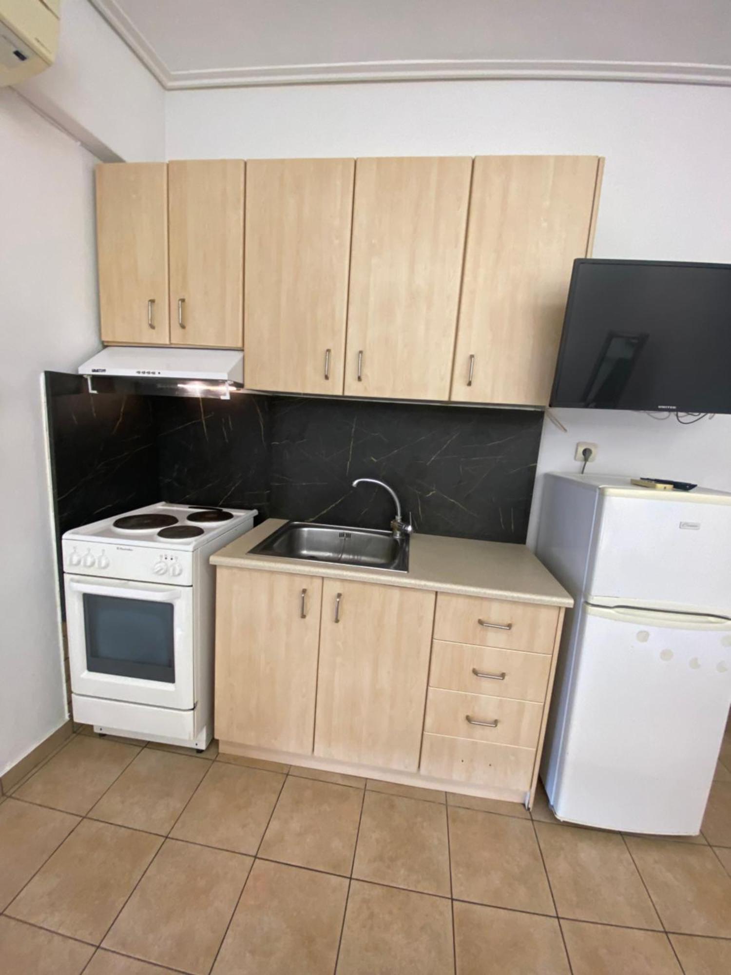 Central Appartment3 With Parking لاريسا المظهر الخارجي الصورة